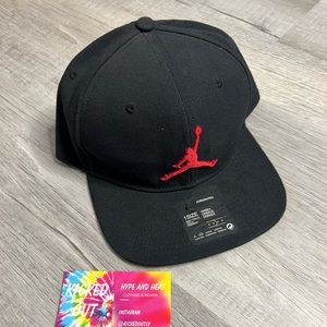 *USED* RARE Jordan Bred SnapBack Hat